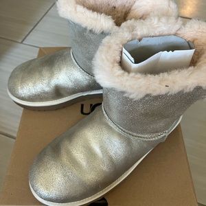 UGG boots size 8